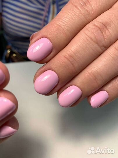 Маникюр 