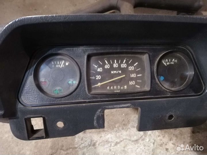 Панель приборов Запорожец