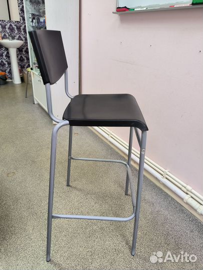 Стул для визажиста бровиста