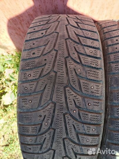 Hankook Winter I'Pike 205/55 R16