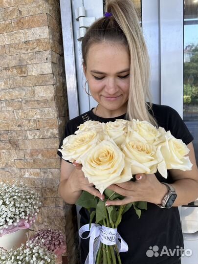 Букеты с доставкой розы Сочи Адлер