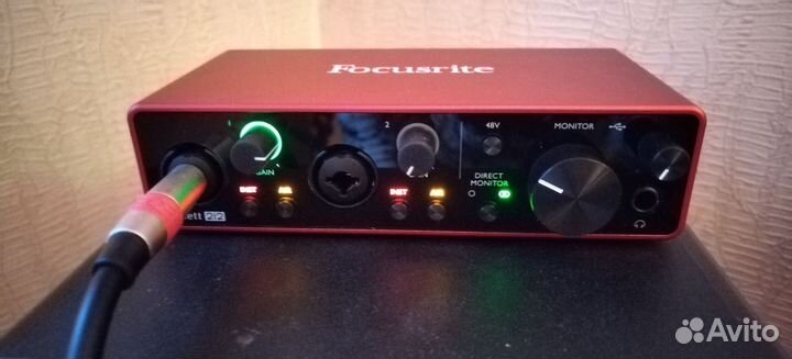 Звуковая карта focusrite scarlett 2i2