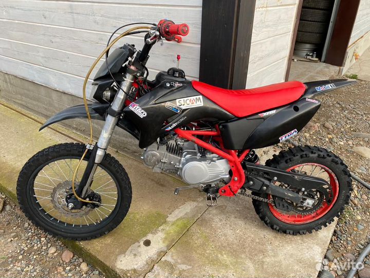 Продам пит байк Ирбис ттр 125