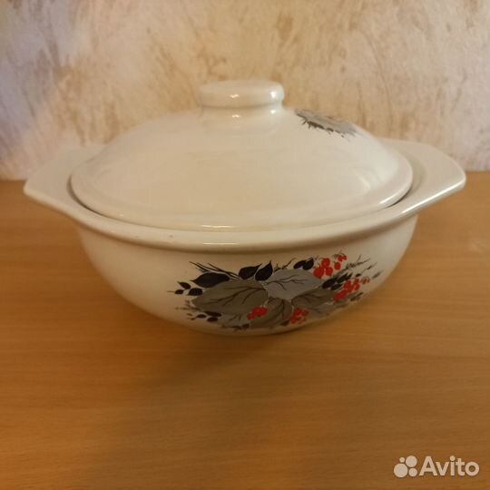 Супница времен СССР, фарфор