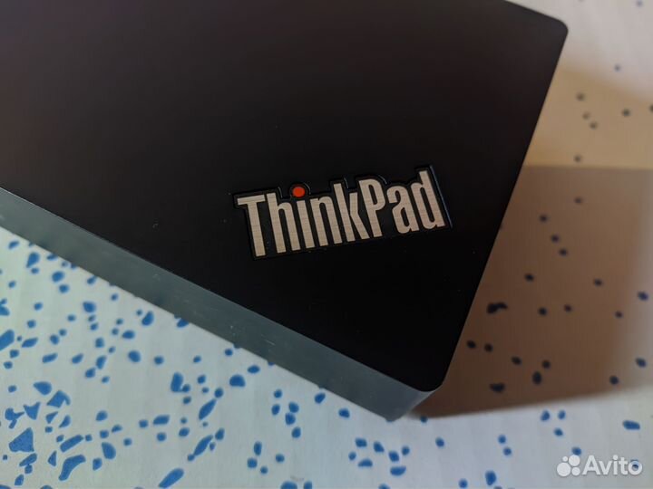 Док-станция Thunderbolt 3 Dock ThinkPad