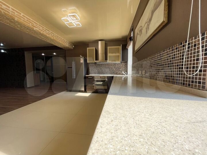 2-к. квартира, 91,5 м², 4/6 эт.