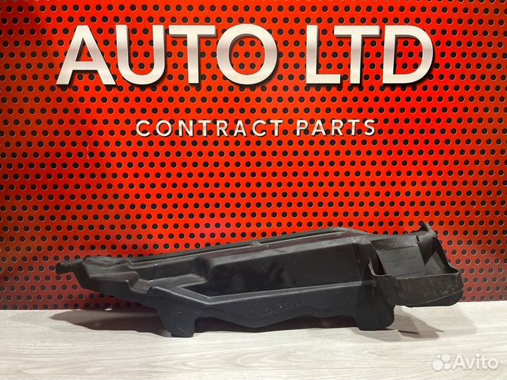 Пластик моторного отсека Bmw X6 F16 2018