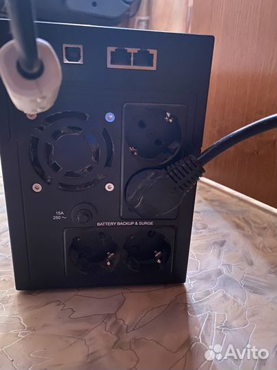 Бесперебойник ippon smart power PRO II Euro 1600