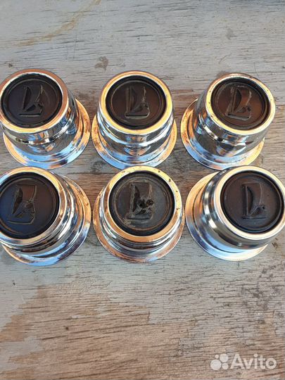 Колпачки на колёса ваз