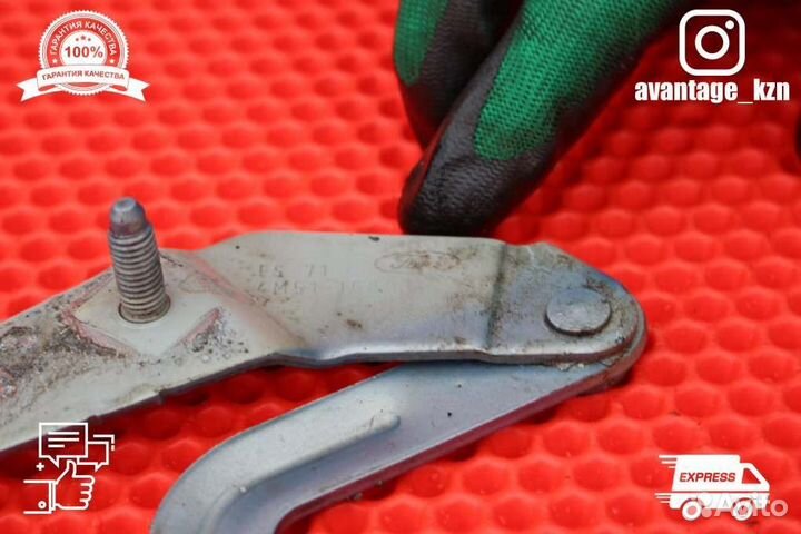 Петли капота Ford Focus 2 1.6 100лс (ячейка