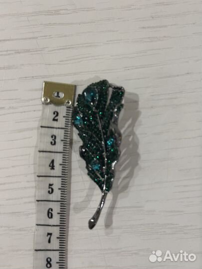 Новая брошь 