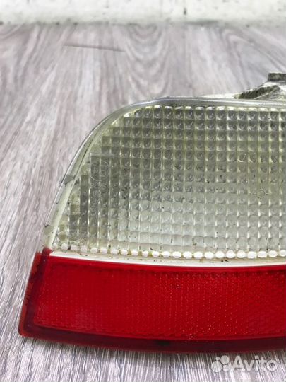 Фонарь противотуманный задний левый Ford Focus 1