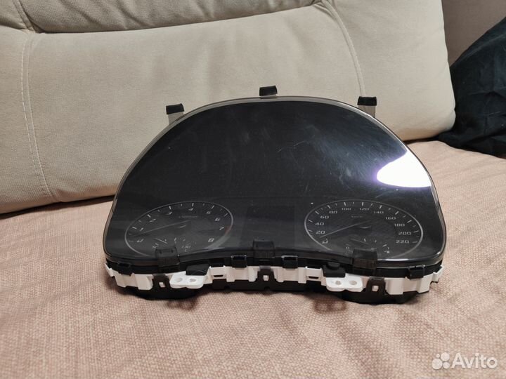 Панель приборов Hyundai solaris 94033-H5600