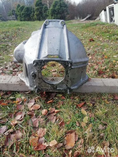 Кожух сцепления змз 402