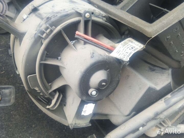 Мотор печки Пежо 206