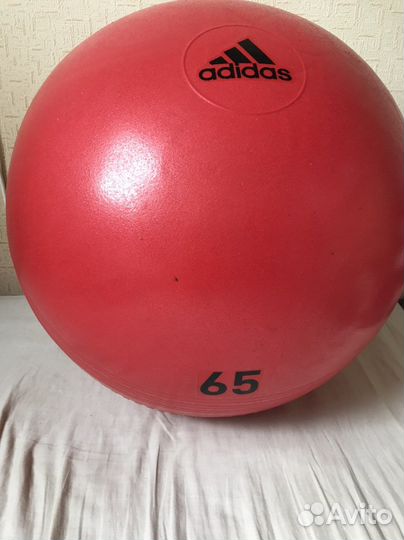 Мяч гимнастический адидас