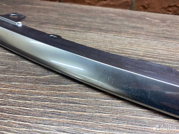 Молдинг фары левой Kia Carnival 2020+