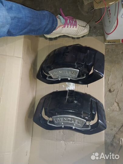 Суппорта перед Bentley Continental GT Flying spur