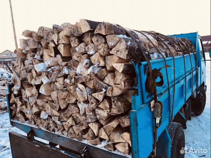 Дрова колотые – честная укладка