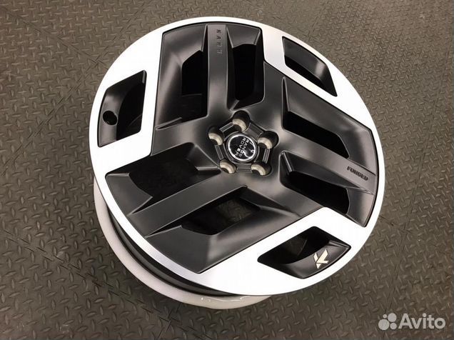22 Кованные диски в новом дизайне для range rover