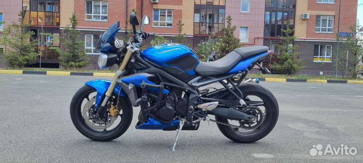 Triumph street triple 675