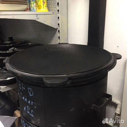 Казан чугунный