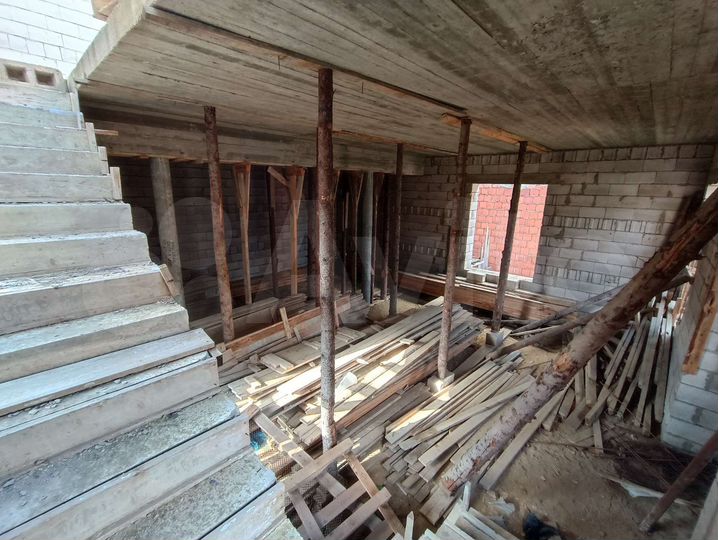 Дом 200 м² на участке 3 сот.
