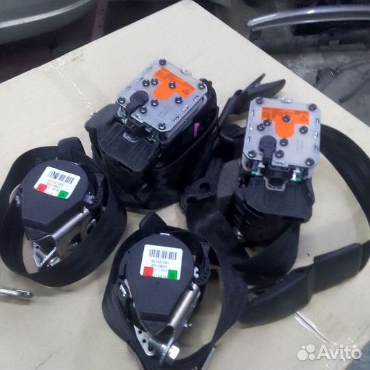 Ремень безопасности левый Audi A4 B8 2014г