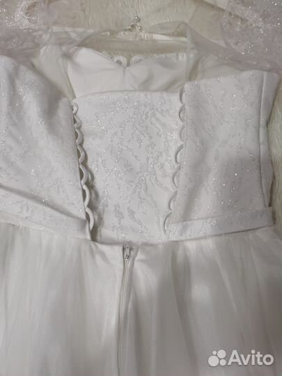 Свадебное платье