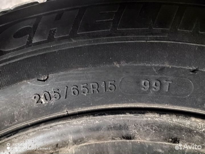 Michelin X-Ice North 3 205/65 R15 99T