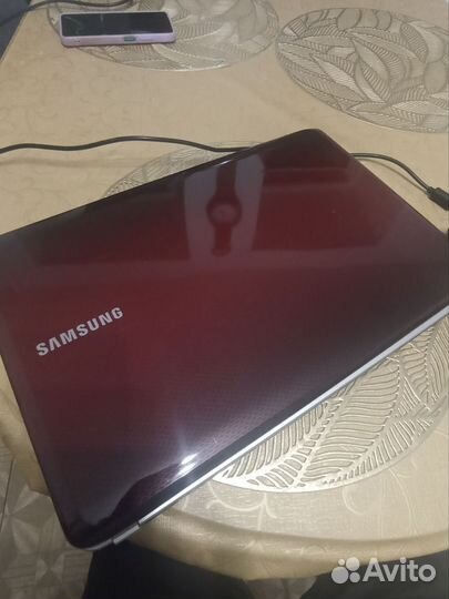 Ноутбук samsung r530