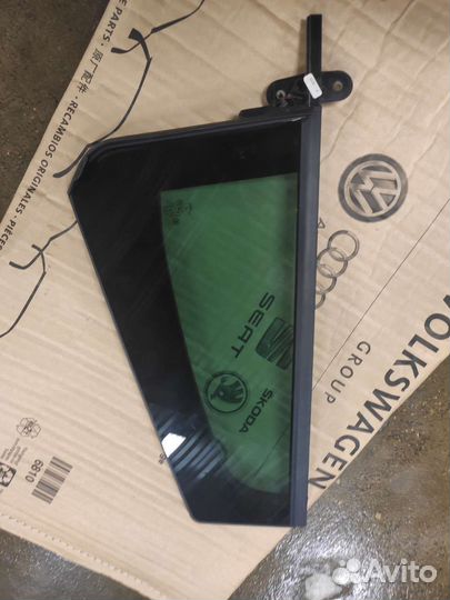 Стекло задней левой двери Tiguan 2 5NA845213L