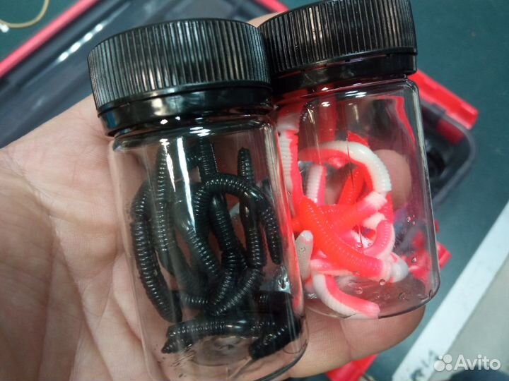 Подарочный набор форелевых приманок DWorm 8 банок