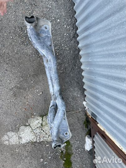 Балка передняя на w204