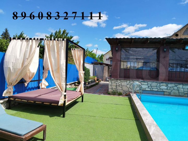 Коттедж 250 м² на участке 6 сот.