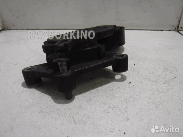 Ролик натяжителя ремня