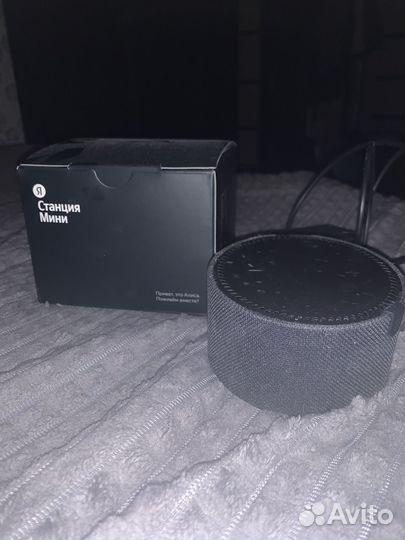 Яндекс станция алиса мини с часами