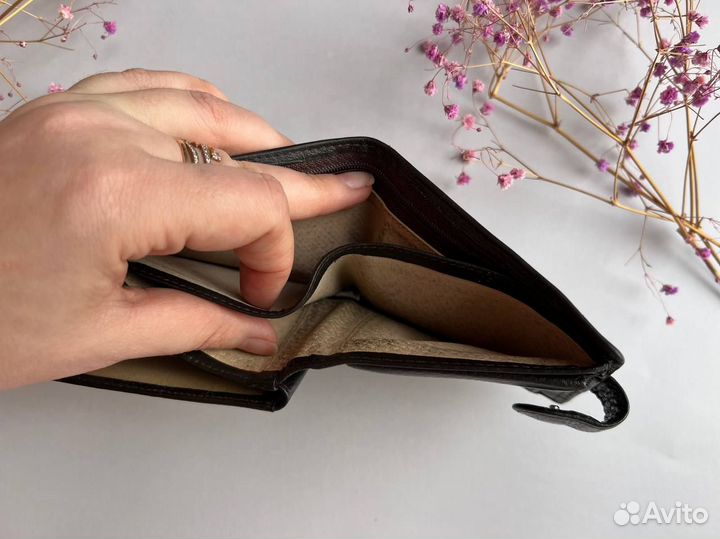 Кошелек женский кожаный