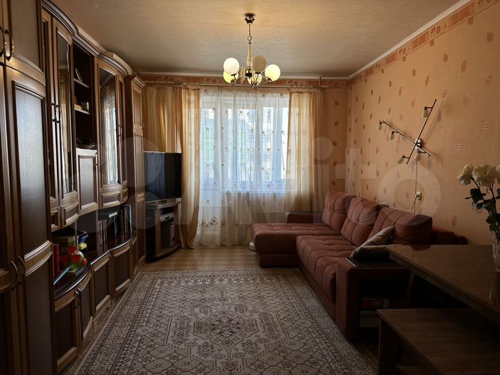 4-к. квартира, 88 м², 3/9 эт.