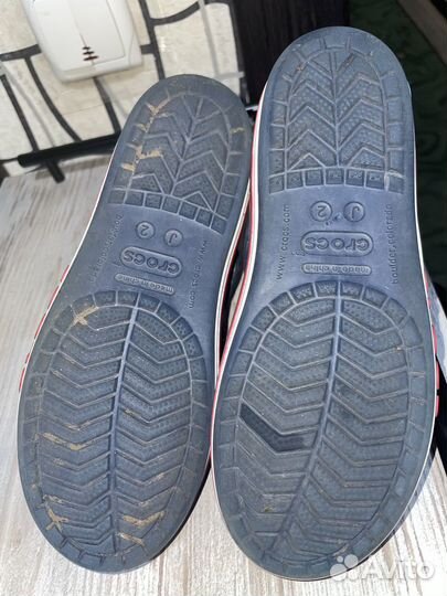 Сандалии Crocs J2