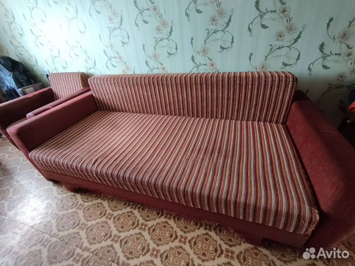 Диван + кресло, самовывоз