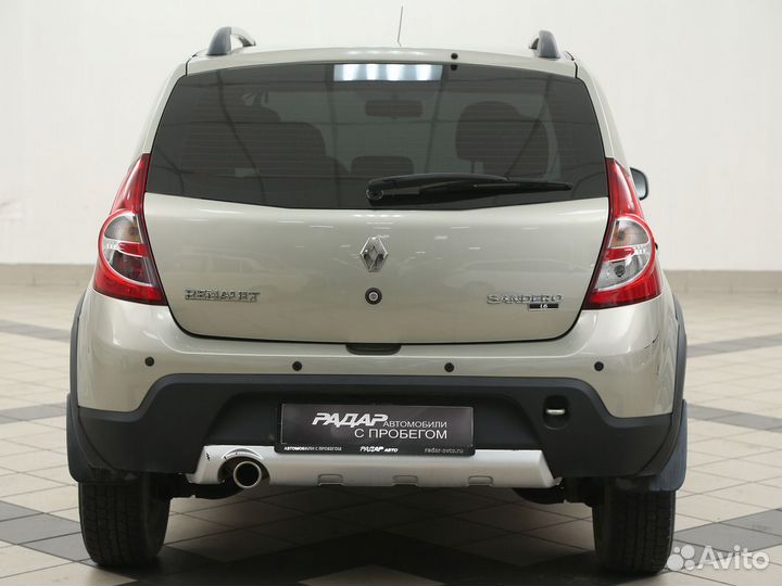 Renault Sandero Stepway 1.6 МТ, 2014, 113 300 км