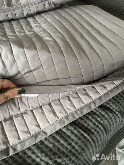 Покрывало и наволочки IKEA