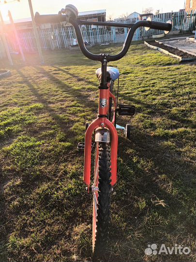 Детский велосипед 16