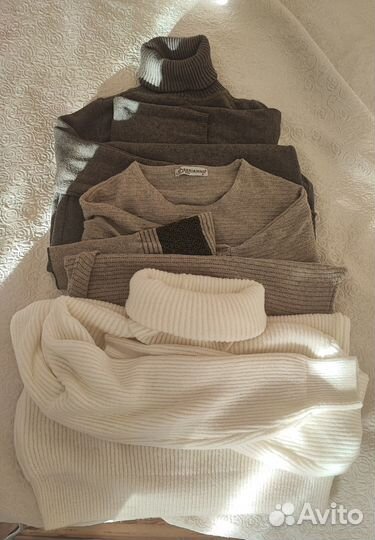 Свитер женский