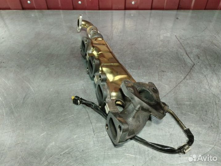 Коллектор выпускной Mercedes C-Class W204 OM651