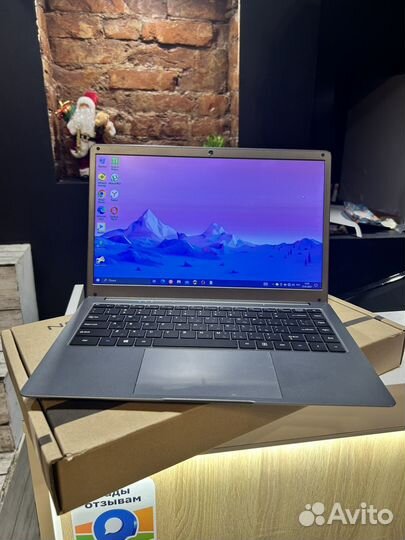 Ультрабук 2024 года в коробке с SSD
