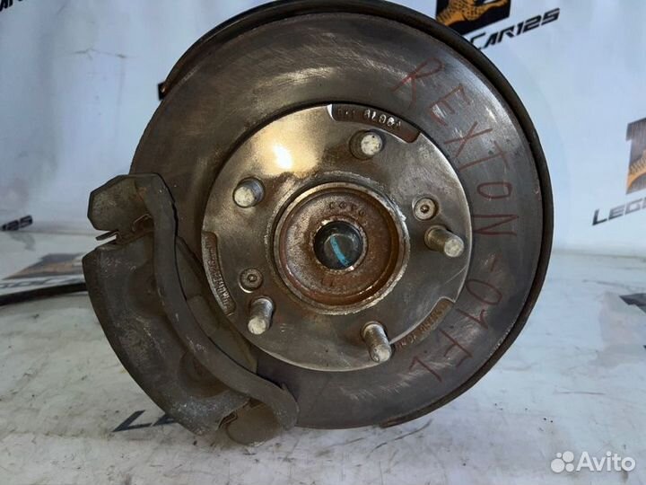 Ступица передняя левая Ssangyong Rexton D27DTP