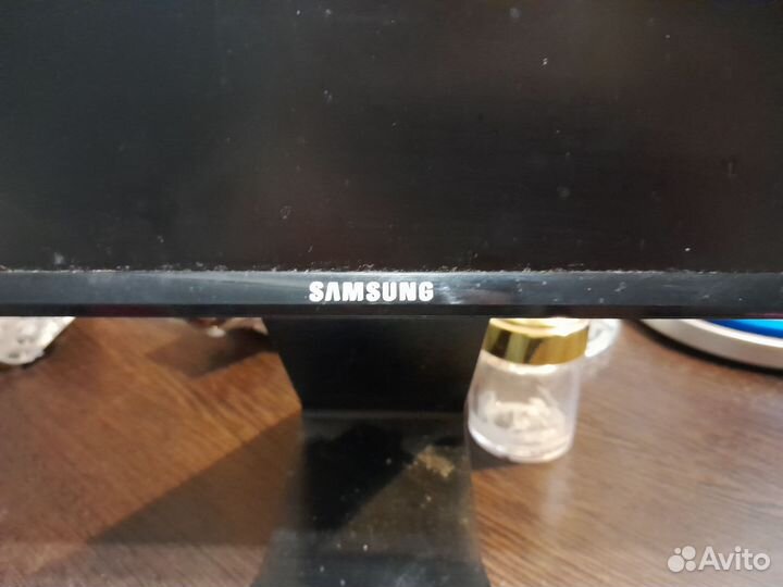 Монитор samsung
