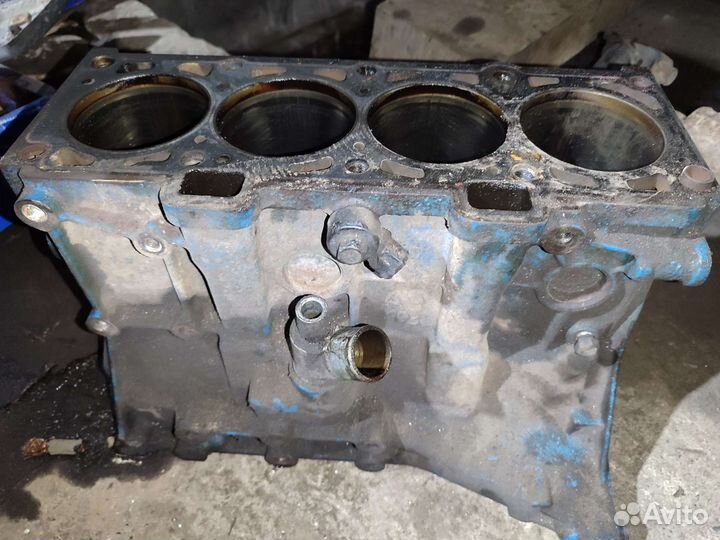 Блок двигателя 21114